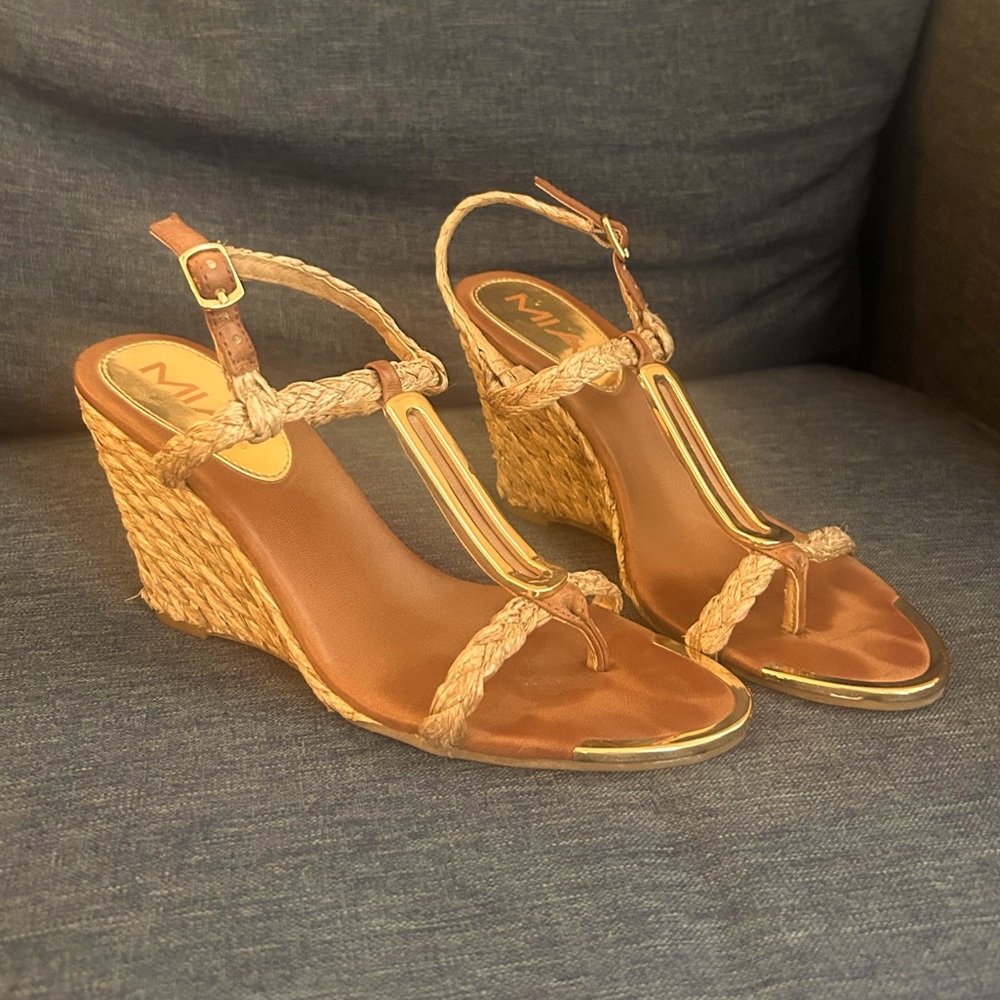MIA tan wedges